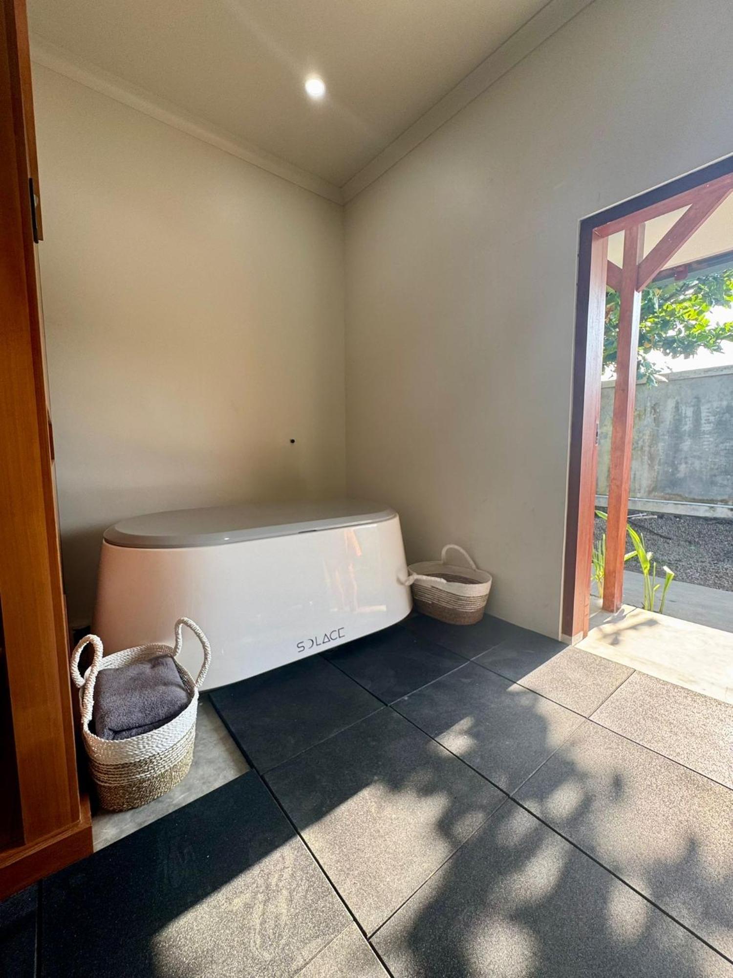 Kura Kura House Hotel Sekongkang Kültér fotó